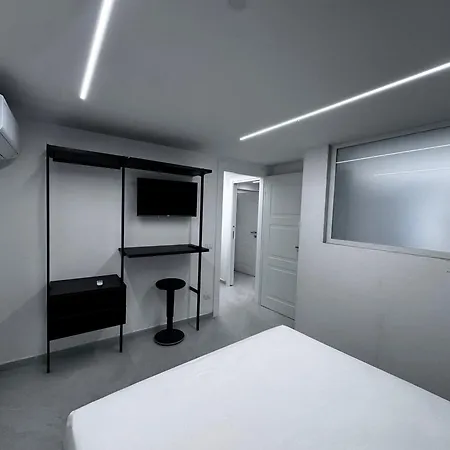 Bordonaro Collection By Rb Apartman